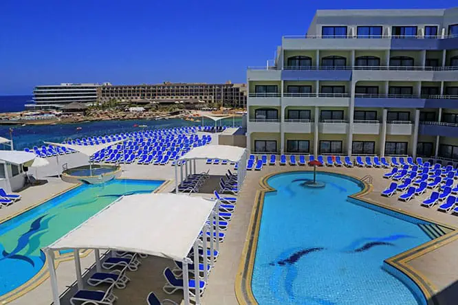 LABRANDA Riviera Hotel & Spa with its outdoor pool, on the outskirts of Mellieha.